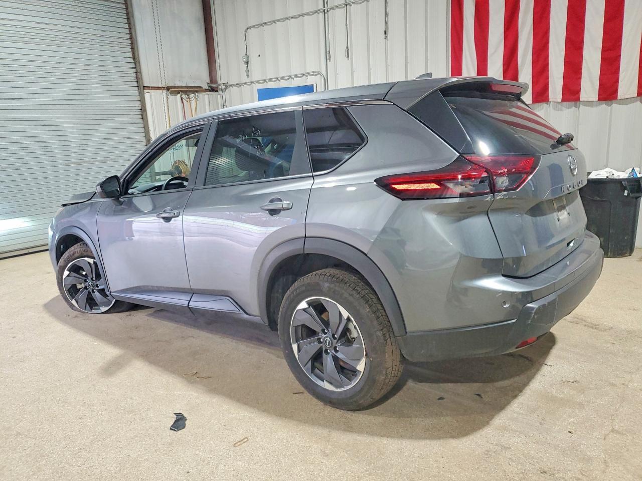 2025 Nissan Rogue Sv - zdjęcie 2