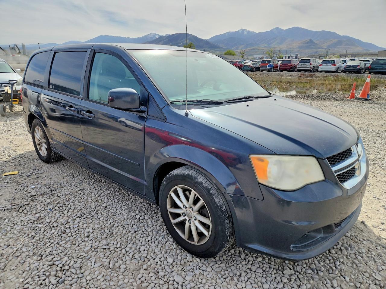 2013 Dodge Grand Caravan Sxt - zdjęcie 4
