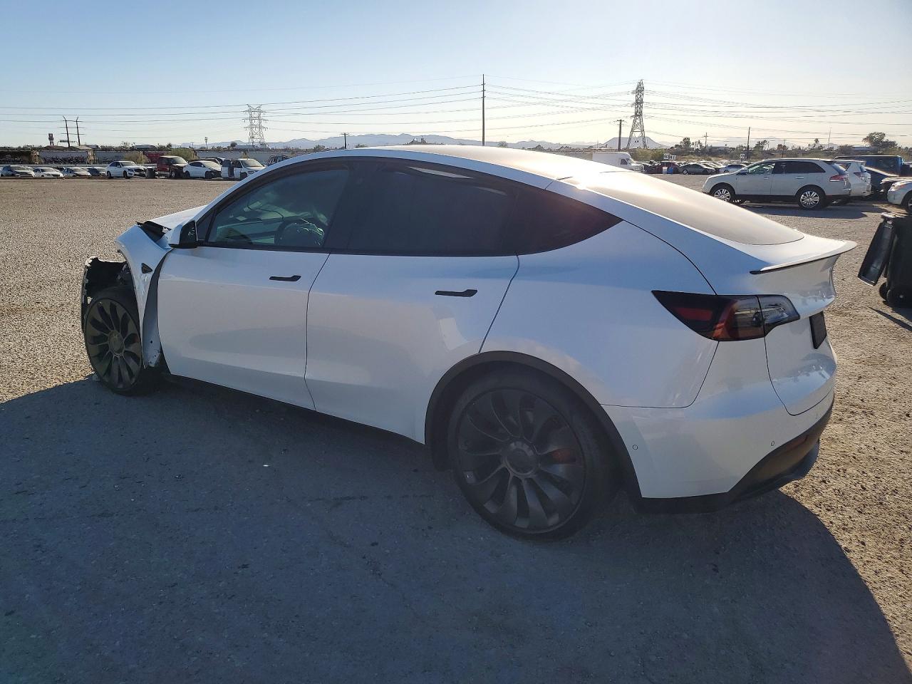 2021 Tesla Model Y - zdjęcie 2