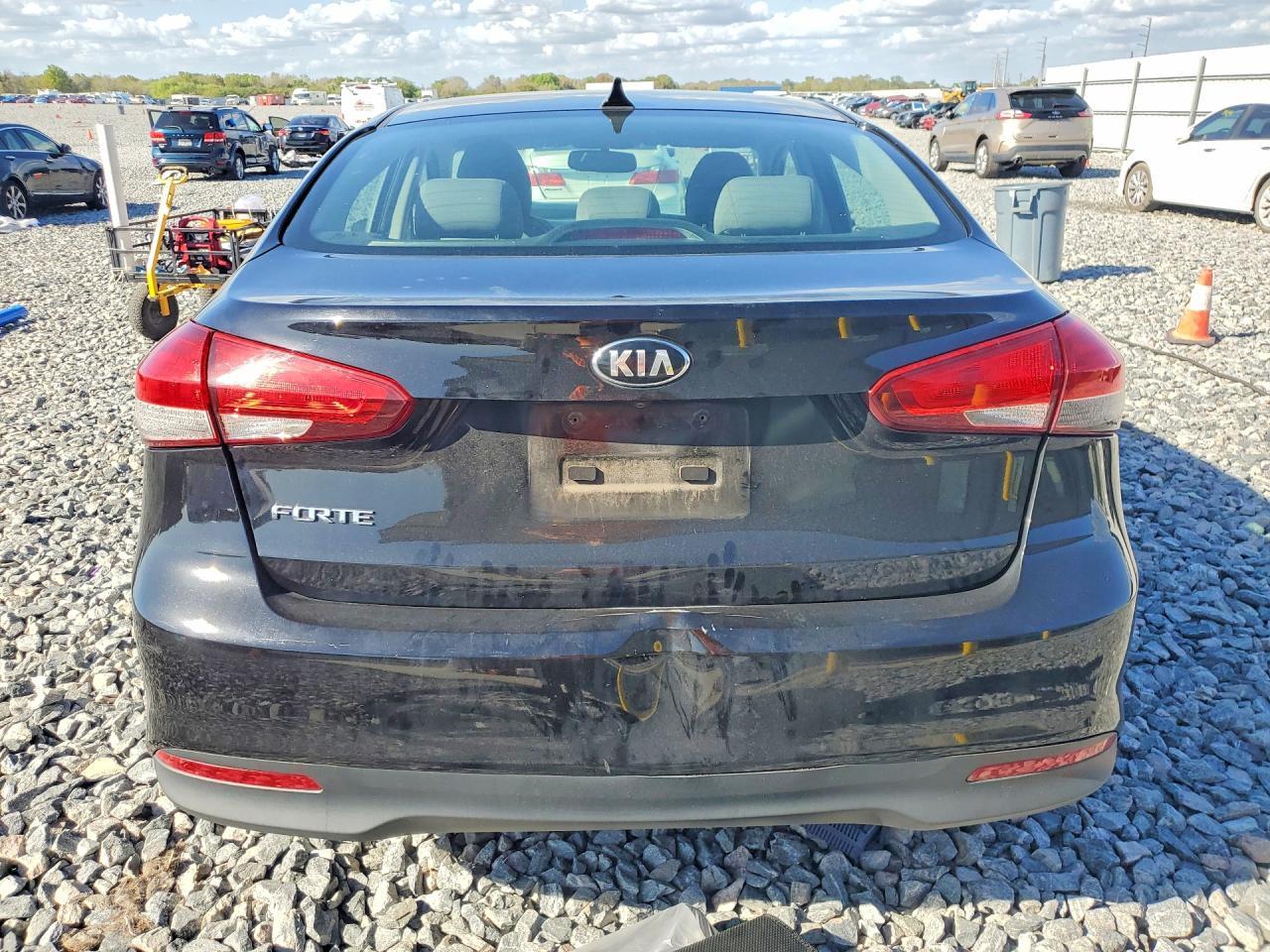 2018 Kia Forte Lx - zdjęcie 6