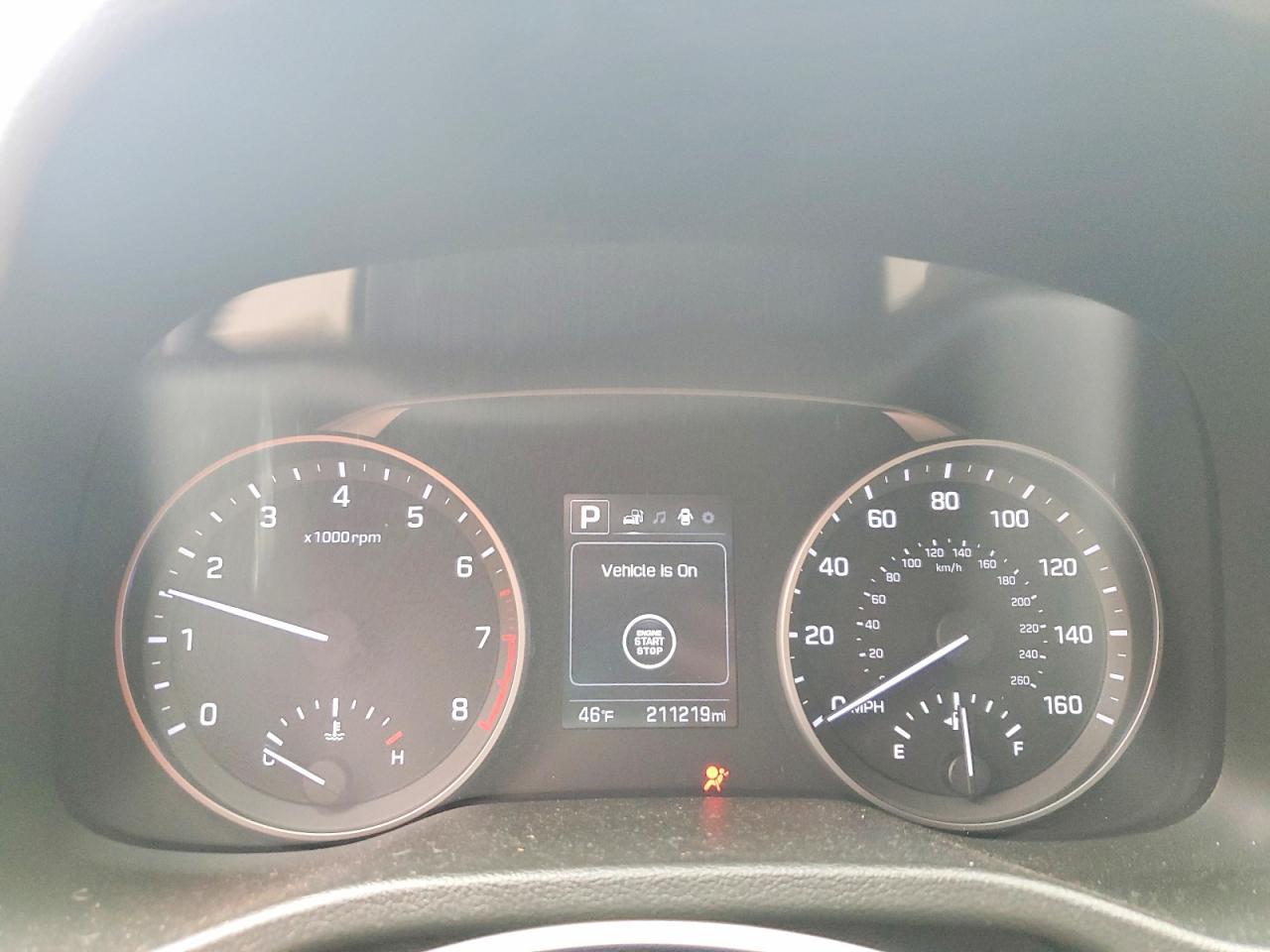 2018 Hyundai Elantra Value Edition - zdjęcie 9