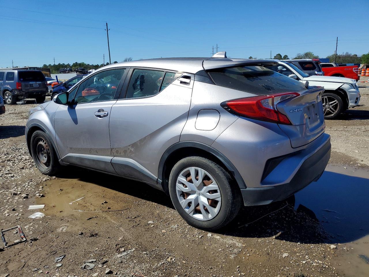 2019 Toyota C-Hr Xle - zdjęcie 2