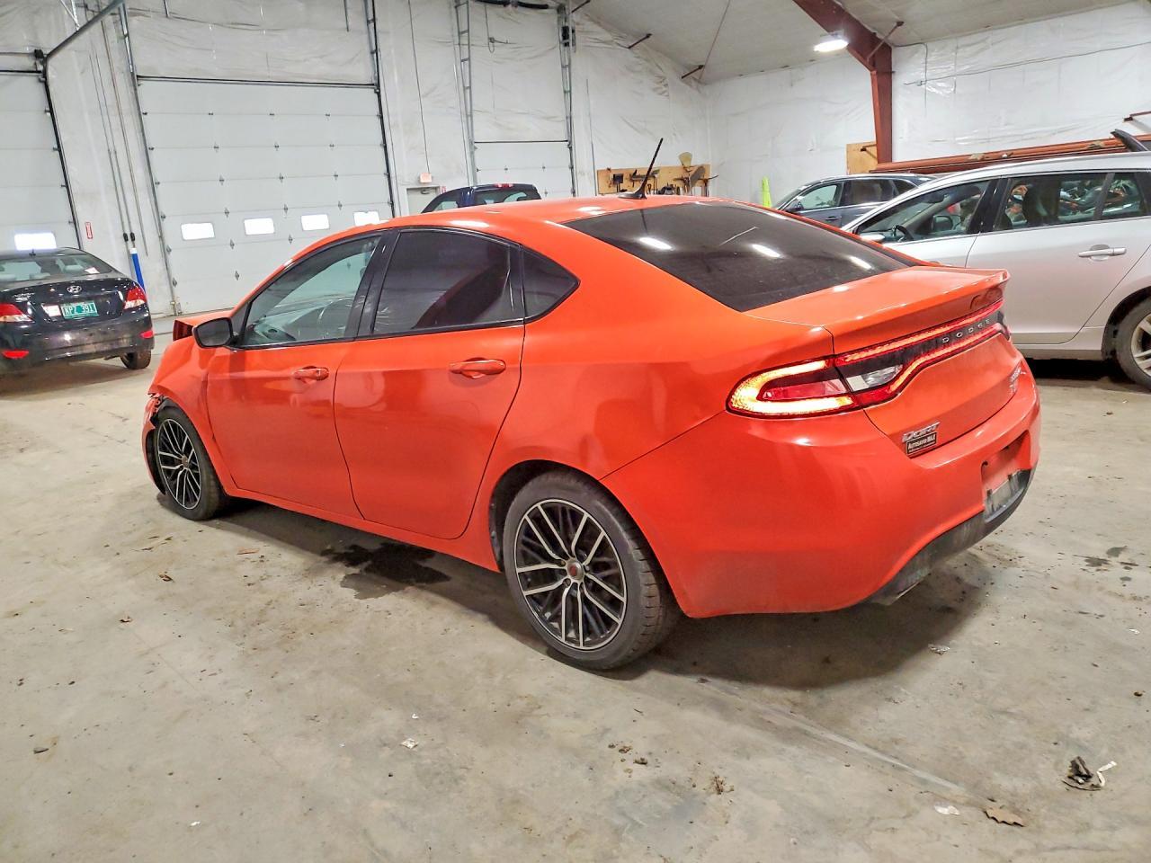 2016 Dodge Dart Sxt - zdjęcie 2