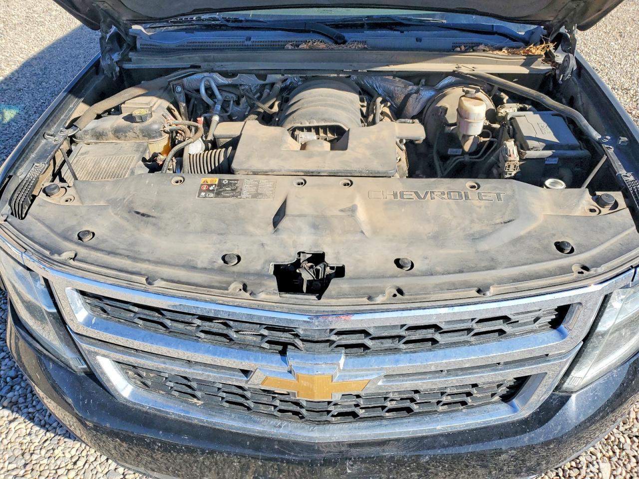 2015 Chevrolet Suburban C1500 Lt - zdjęcie 12