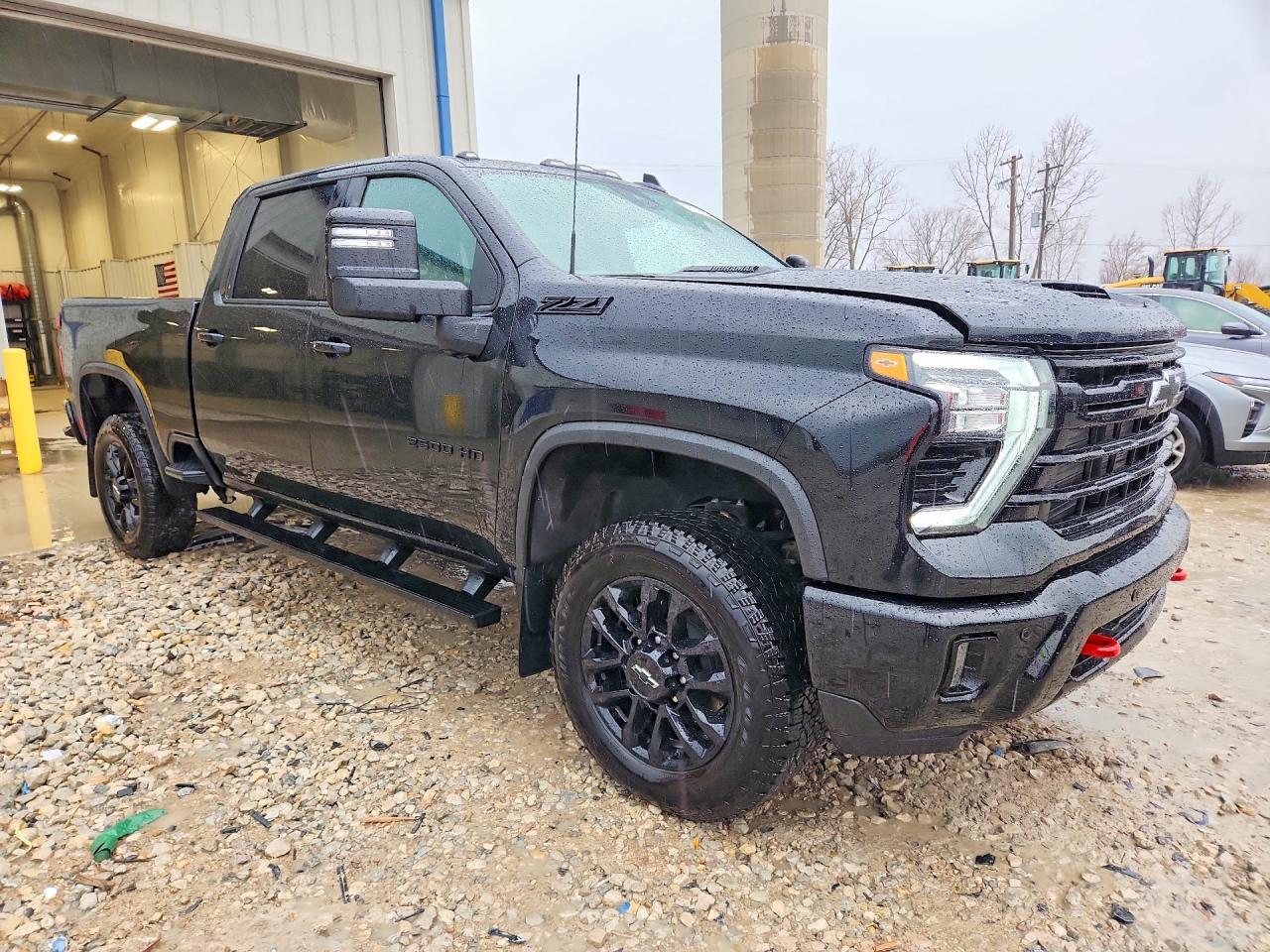 2025 Chevrolet Silverado K2500 Heavy Duty Lt - zdjęcie 4