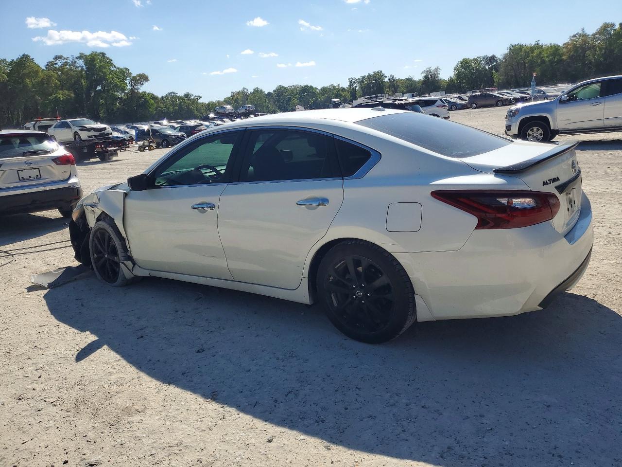 2018 Nissan Altima 2.5 Sr - zdjęcie 2