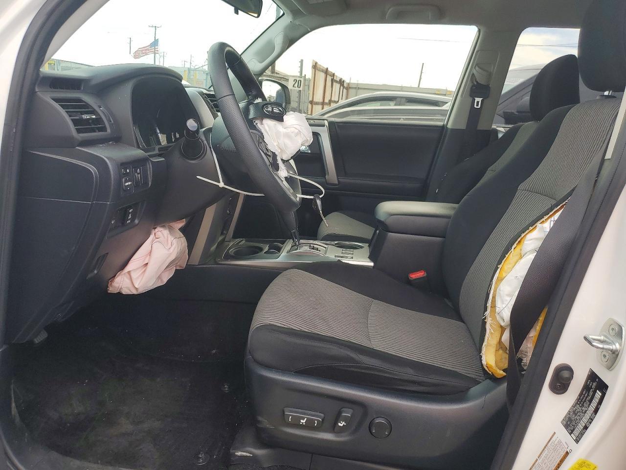 2018 Toyota 4Runner Sr5 - zdjęcie 7