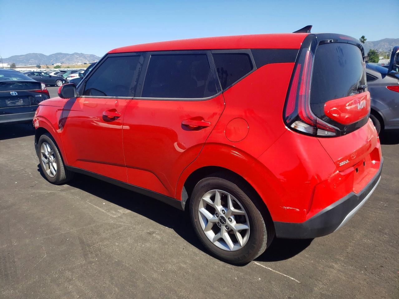 2023 Kia Soul Lx - zdjęcie 2