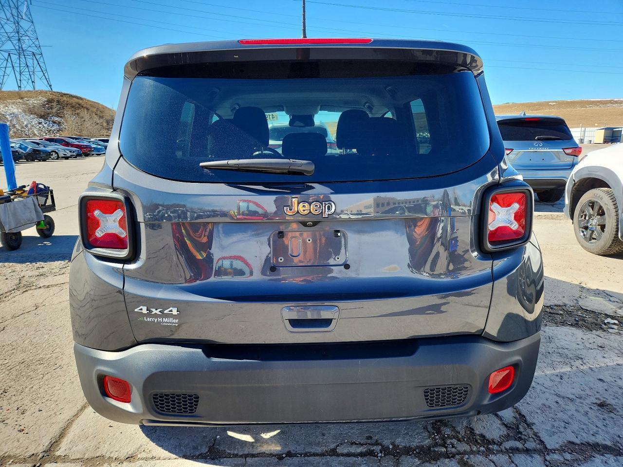 2023 Jeep Renegade Latitude - zdjęcie 6