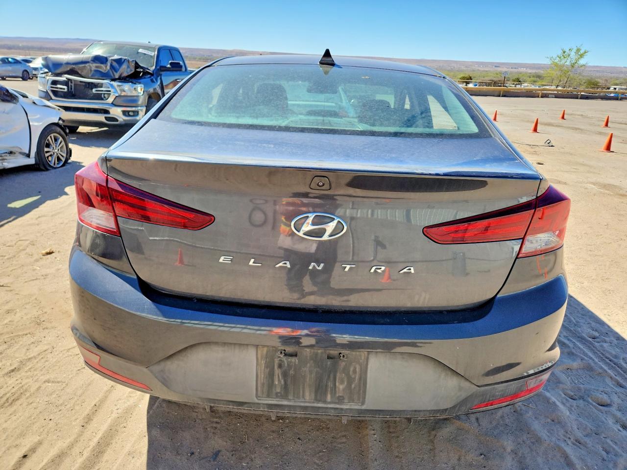 2020 Hyundai Elantra Sel - zdjęcie 6