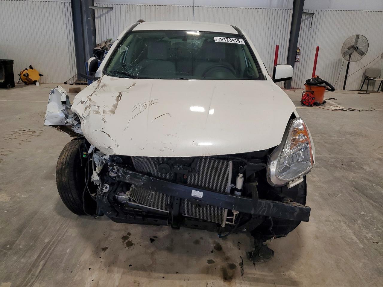 2013 Nissan Rogue S - zdjęcie 5