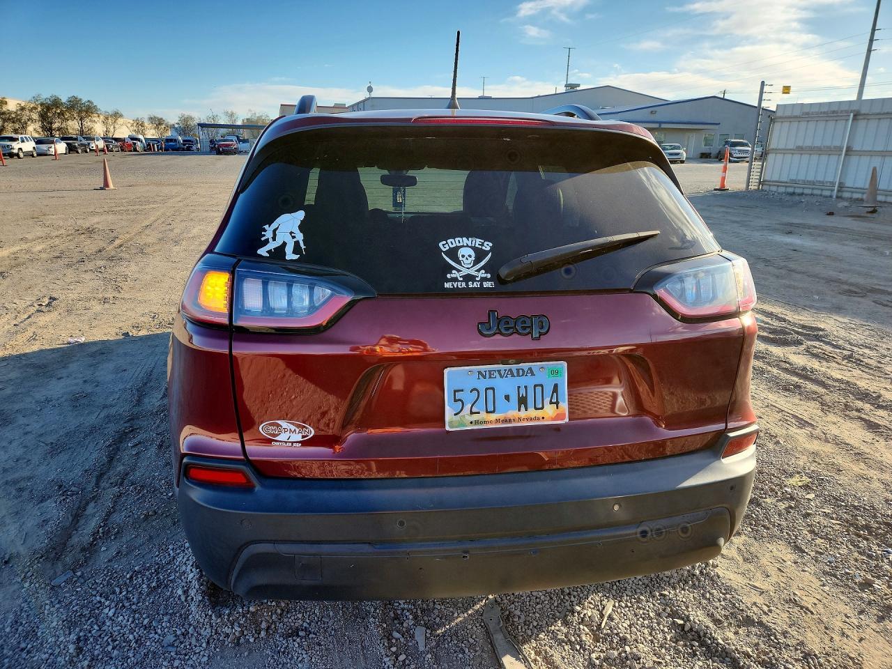 2020 Jeep Cherokee Latitude Plus - zdjęcie 6