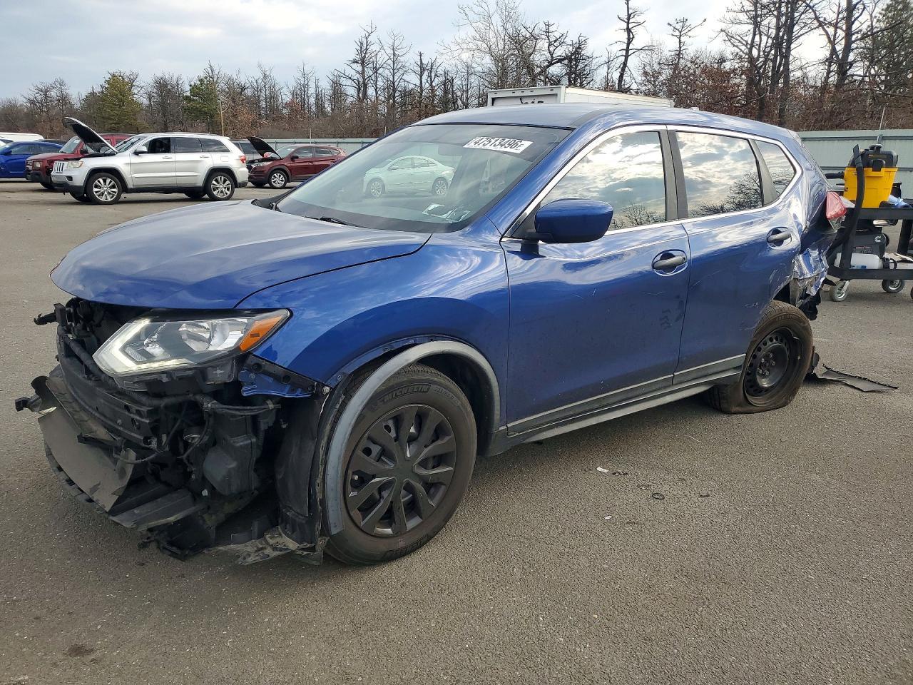 Nissan Rogue - zdjęcie 1