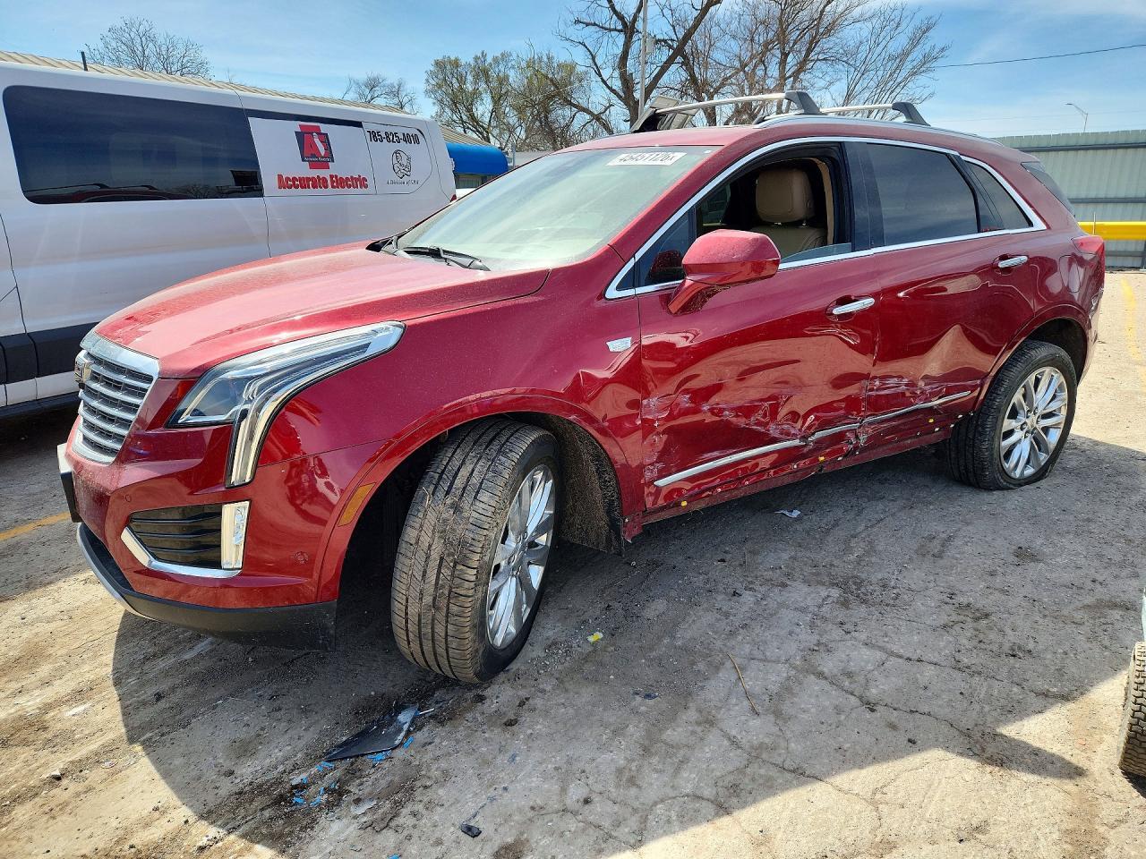 2019 Cadillac Xt5 Platinum - zdjęcie główne