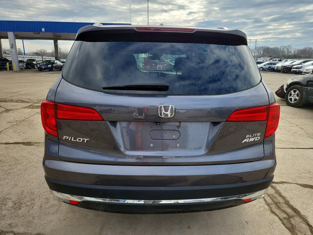 2017 Honda Pilot Elite - zdjęcie 6