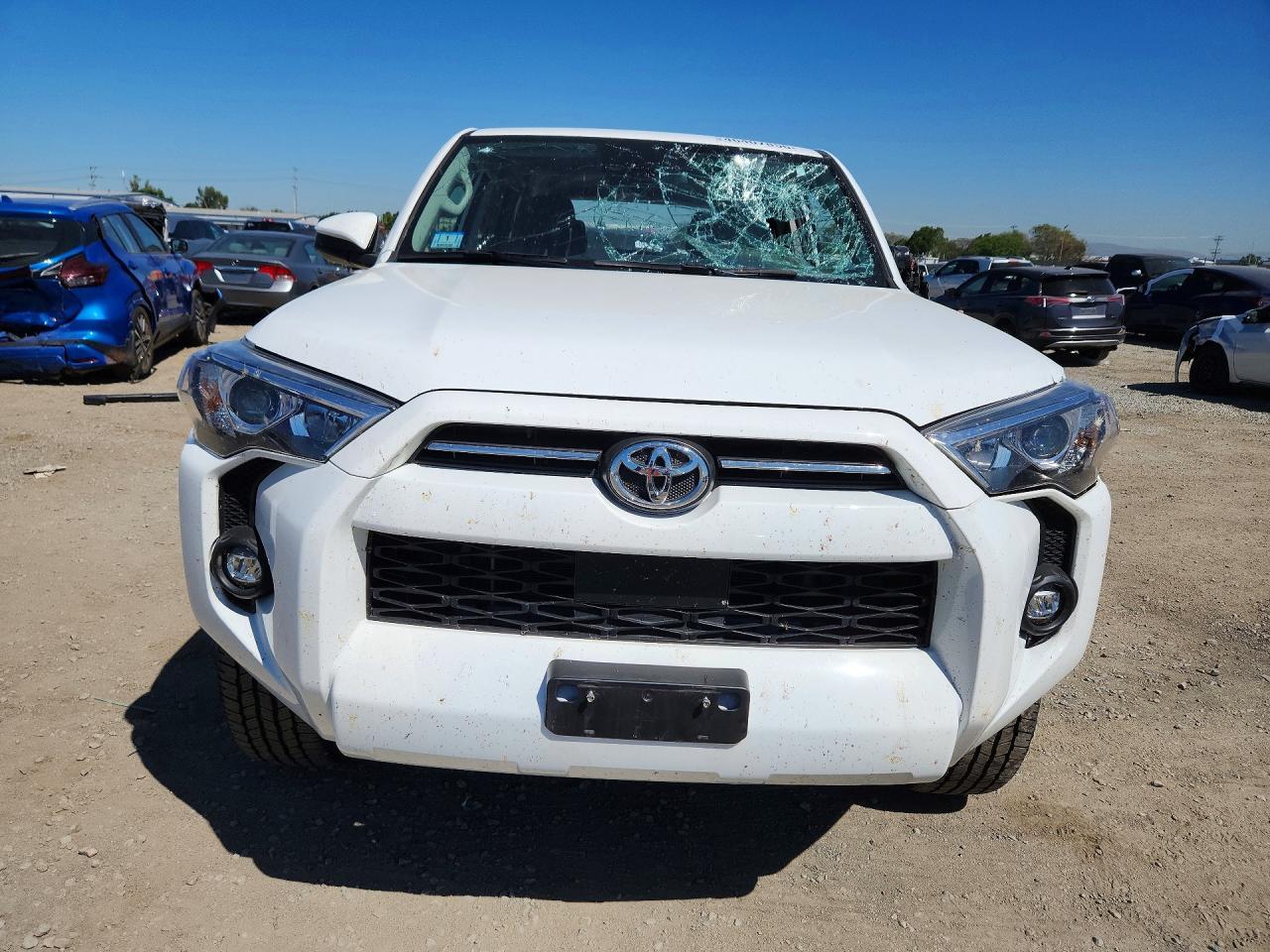 2022 Toyota 4Runner Sr5 - zdjęcie 5