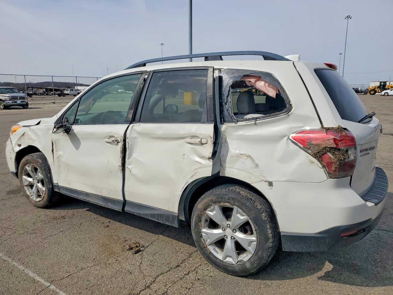 2016 Subaru Forester 2.5I Premium - zdjęcie 2