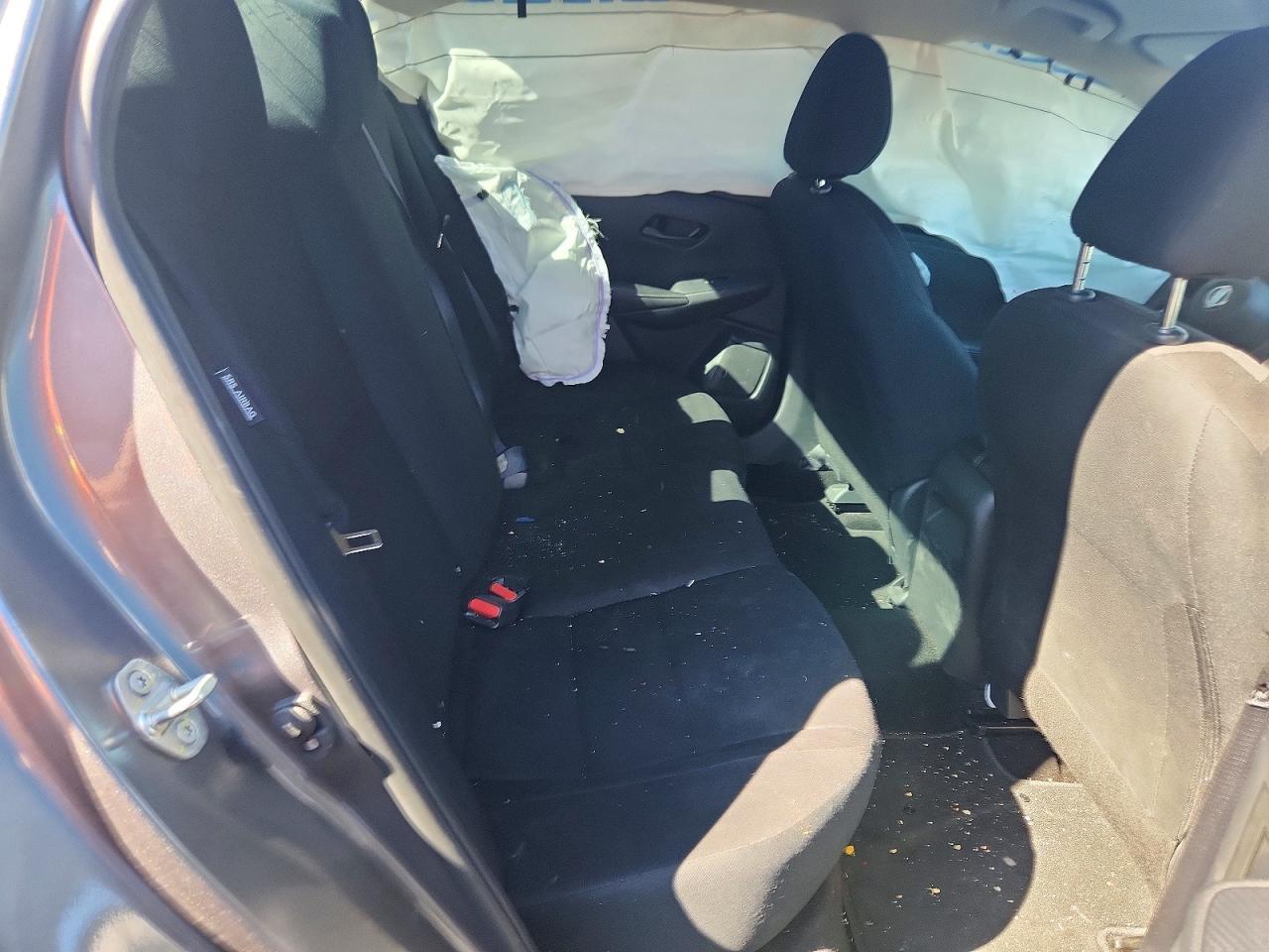 2024 Nissan Sentra S - zdjęcie 11