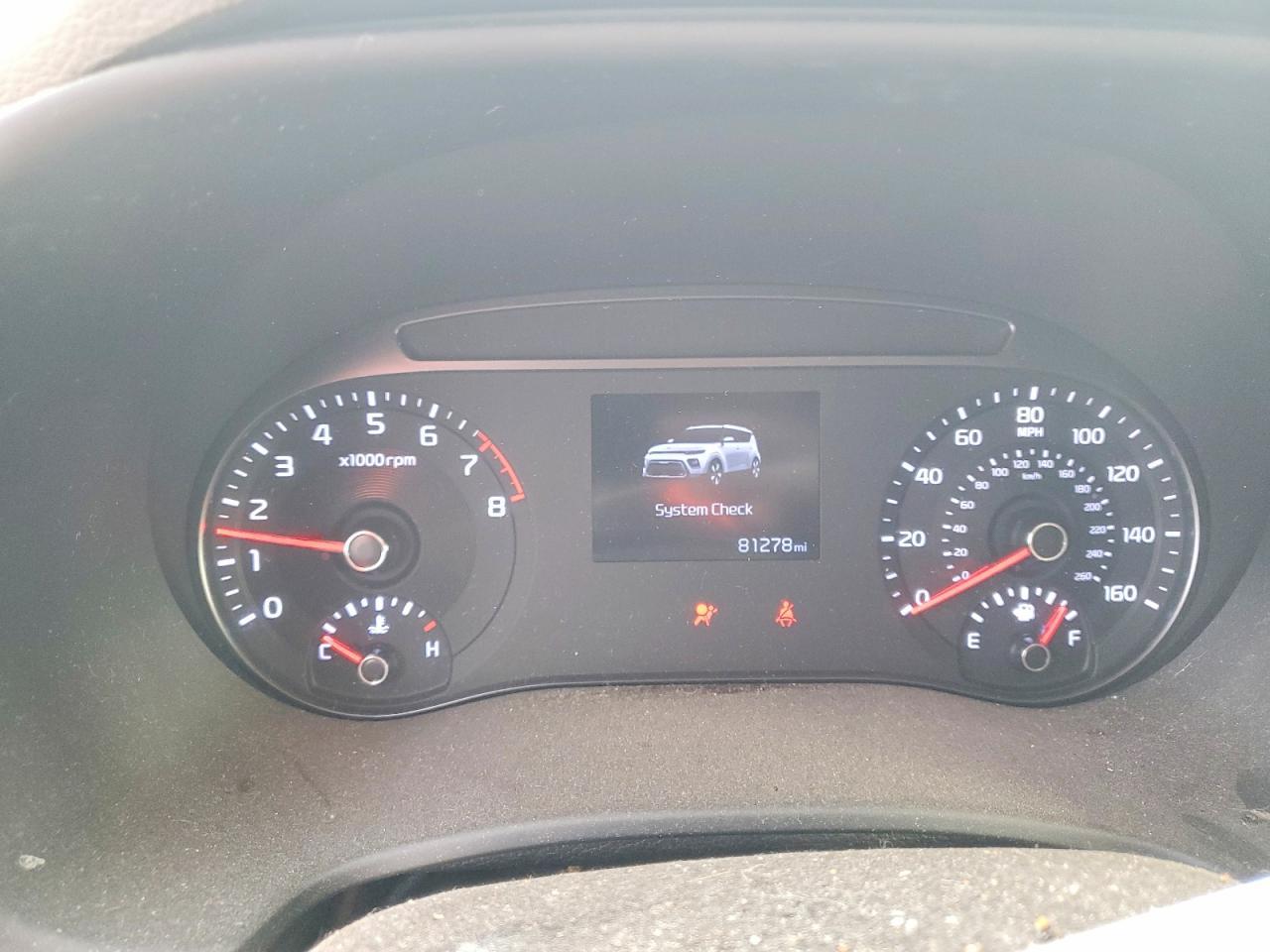 2020 Kia Soul Lx - zdjęcie 9