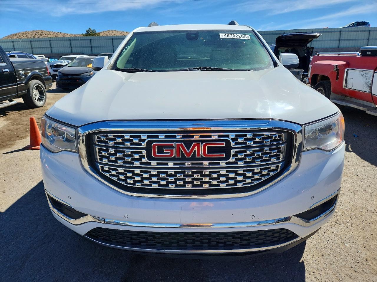 2019 GMC Acadia Denali - zdjęcie 5
