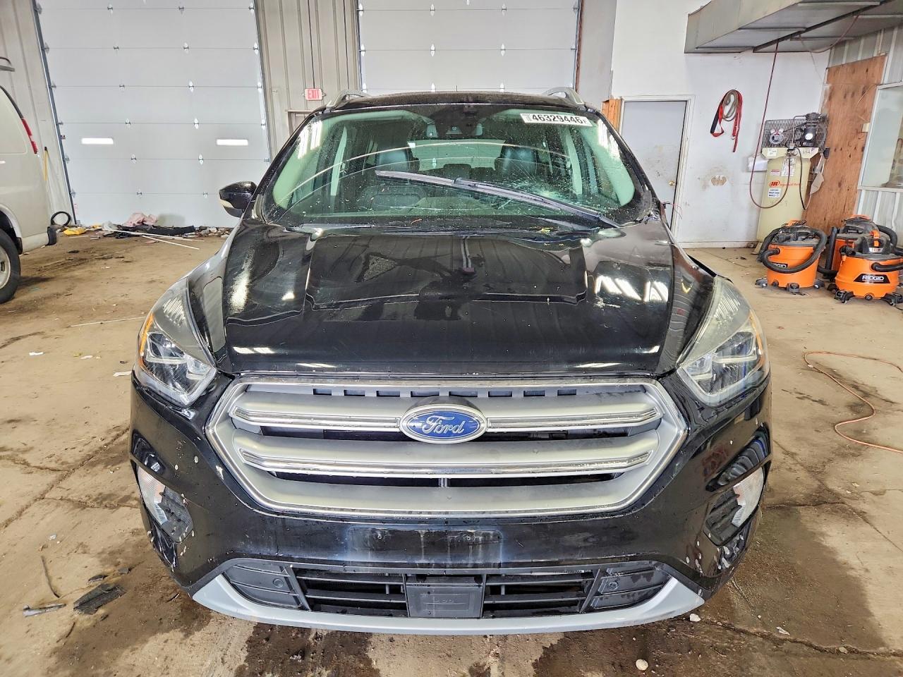 2017 Ford Escape Titanium - zdjęcie 5