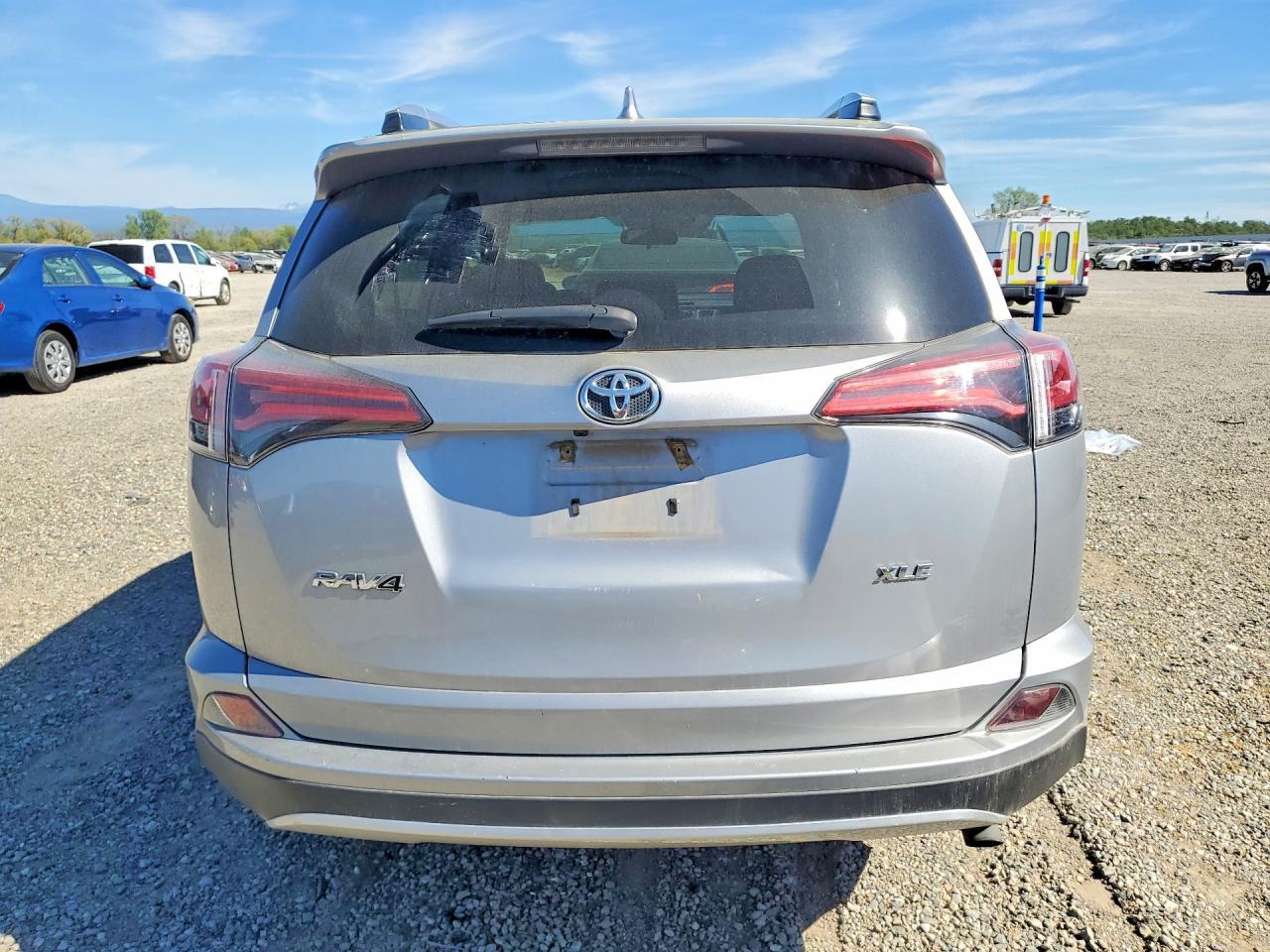2016 Toyota Rav4 Xle - zdjęcie 6
