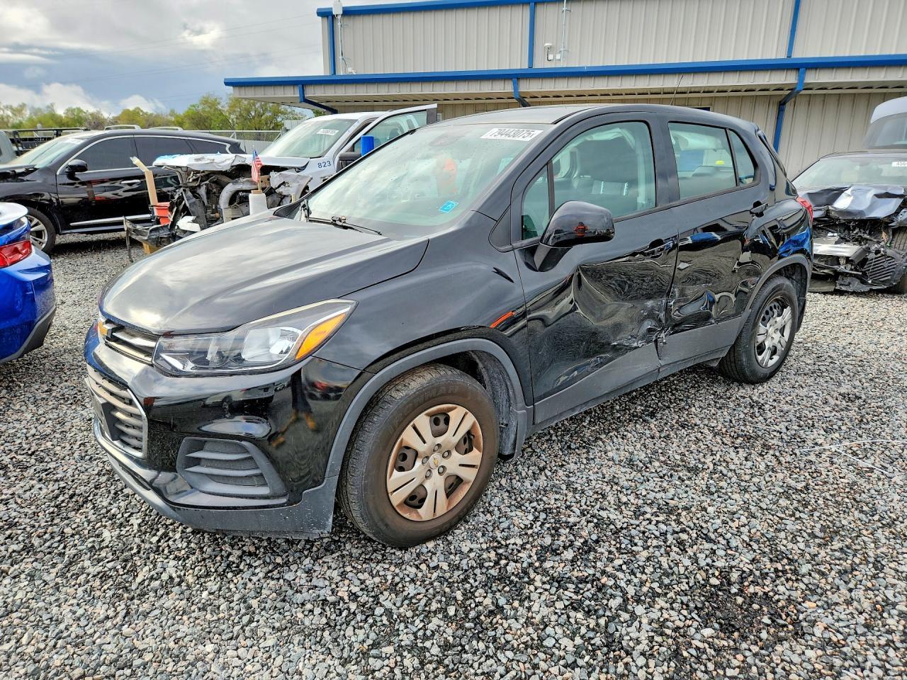 2018 Chevrolet Trax Ls - zdjęcie główne