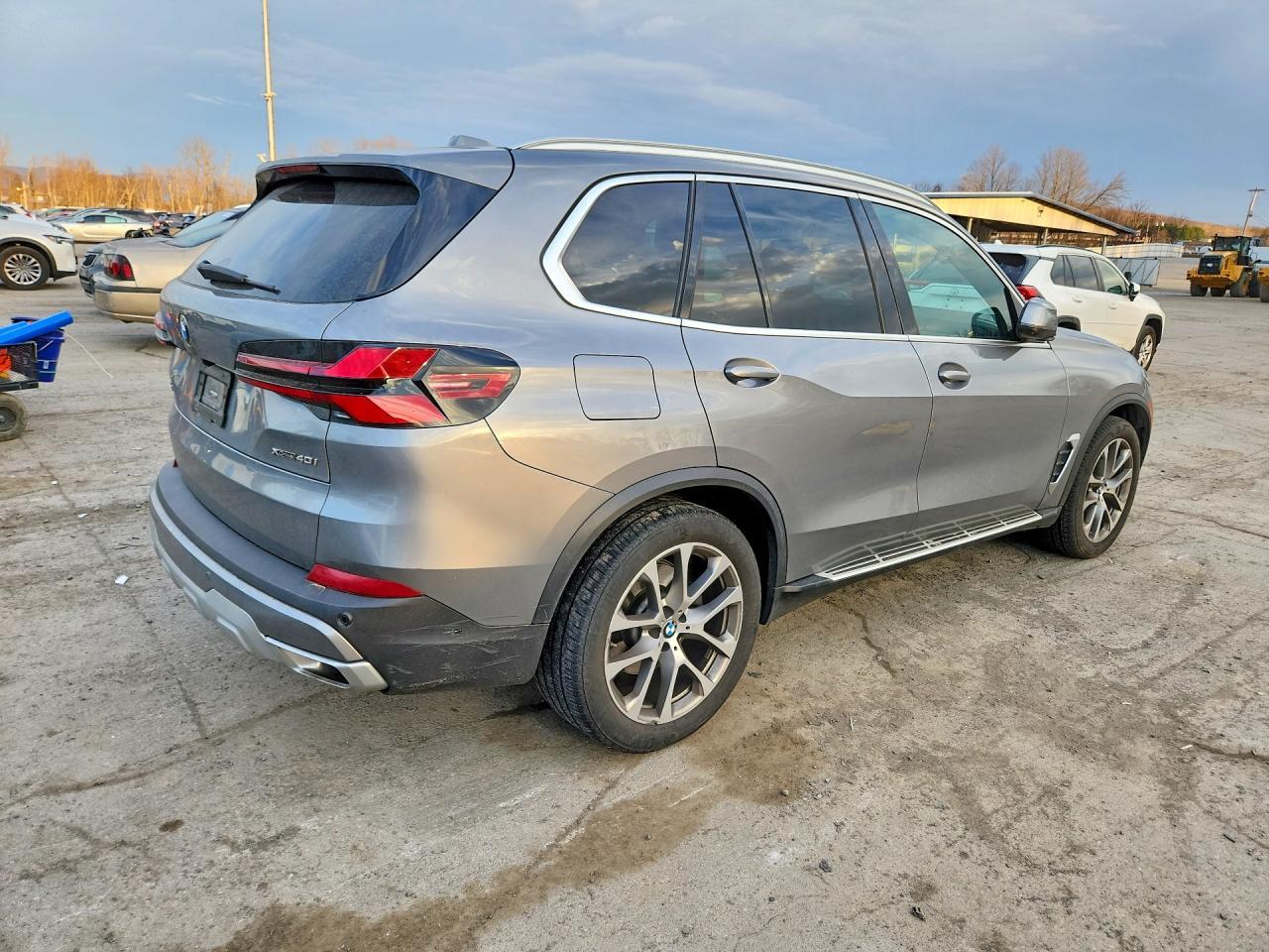 2024 BMW X5 xDrive40I - zdjęcie 3