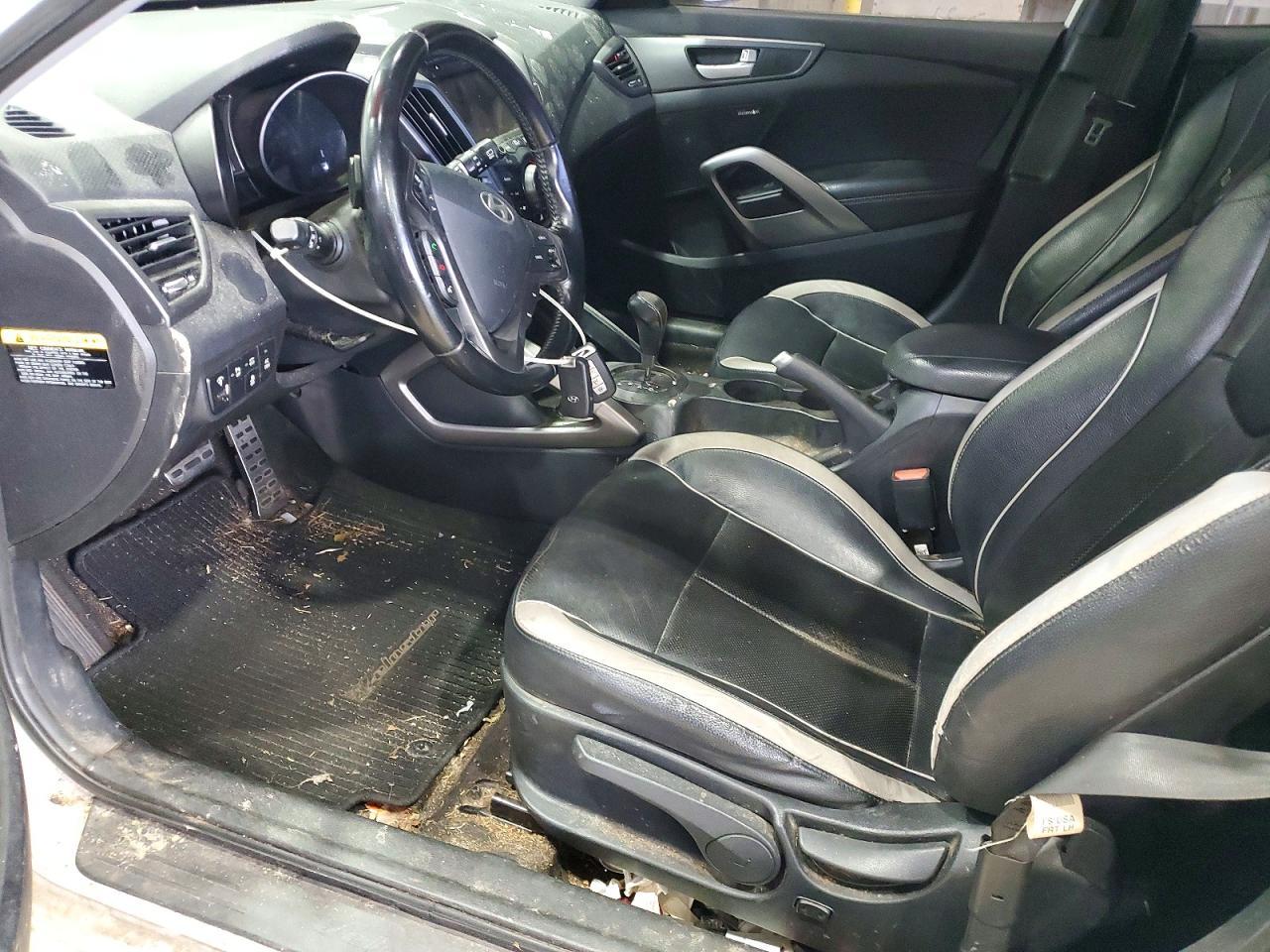 2015 Hyundai Veloster Turbo - zdjęcie 7