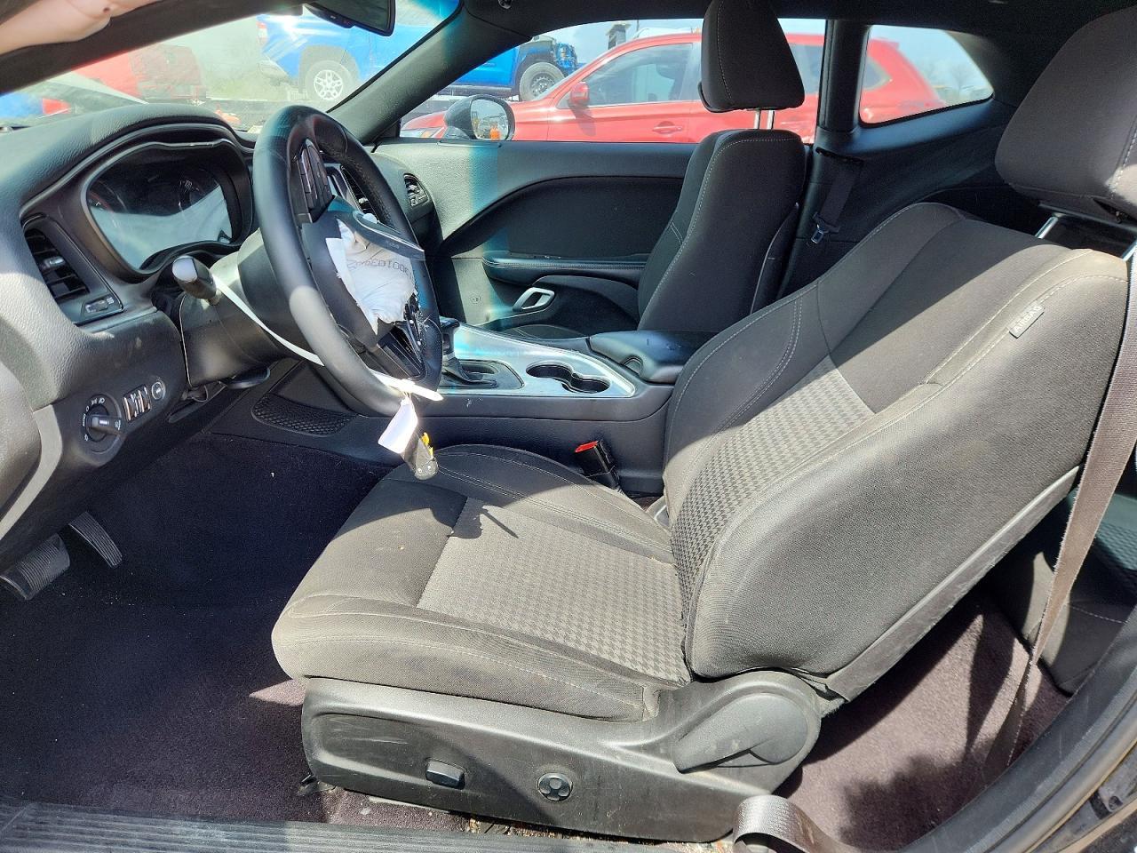 2016 Dodge Challenger Sxt - zdjęcie 7