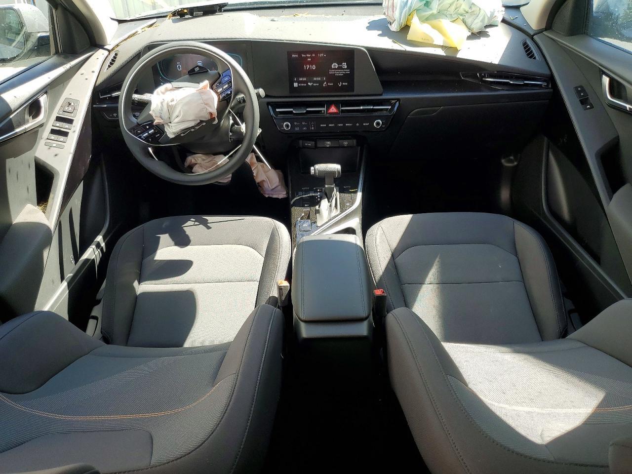 2026 Kia Niro Lx - zdjęcie 8