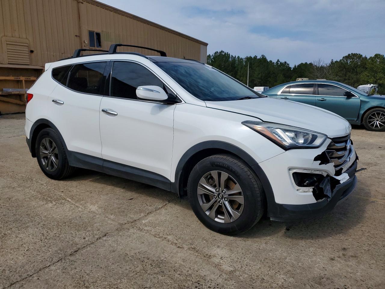 2016 Hyundai Santa Fe Sport 2.4L - zdjęcie 4