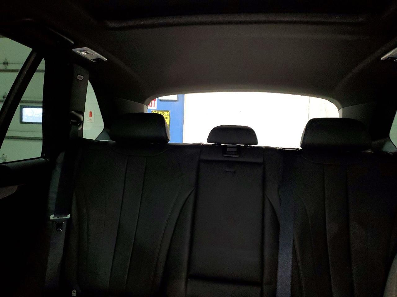 2015 BMW X5 xDrive35I - zdjęcie 10