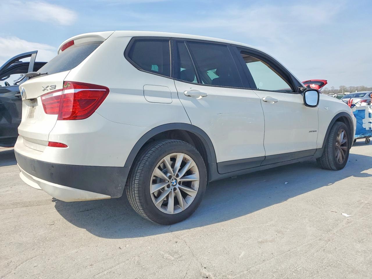 2014 BMW X3 xDrive28I - zdjęcie 3