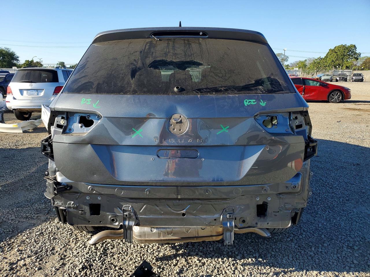 2022 Volkswagen Tiguan S - zdjęcie 6