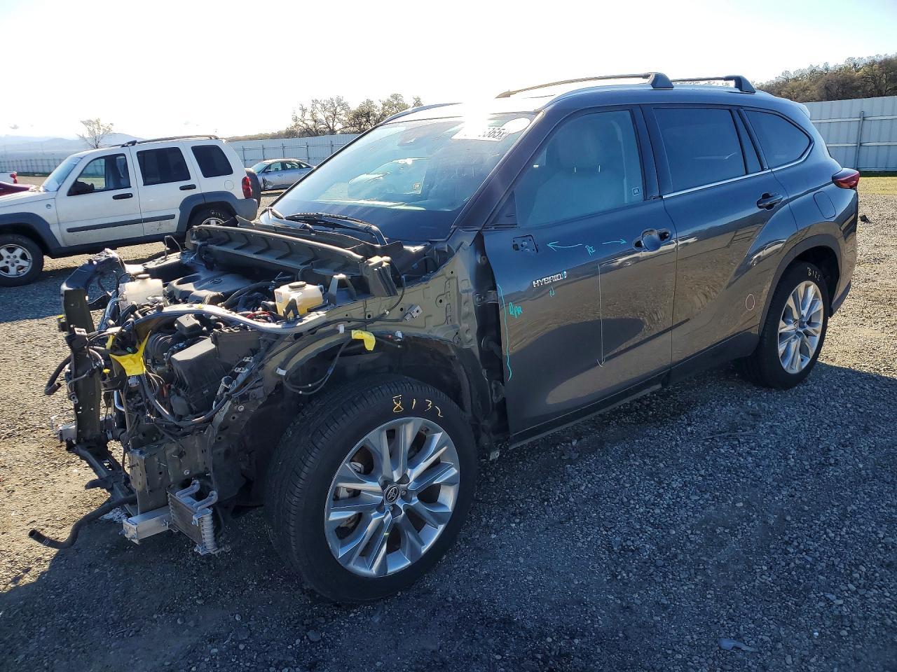 2021 Toyota Highlander Hybrid Limited - zdjęcie główne