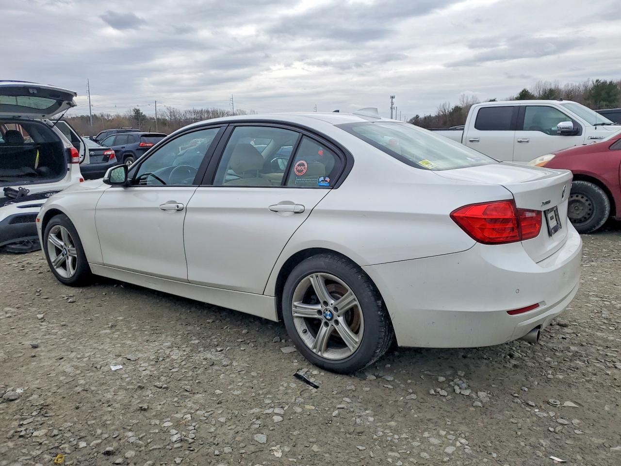 2014 BMW 328 D xDrive - zdjęcie 2