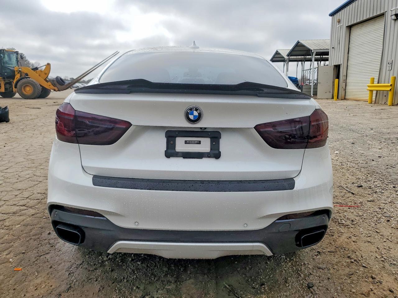 2015 BMW X6 xDrive50I - zdjęcie 6