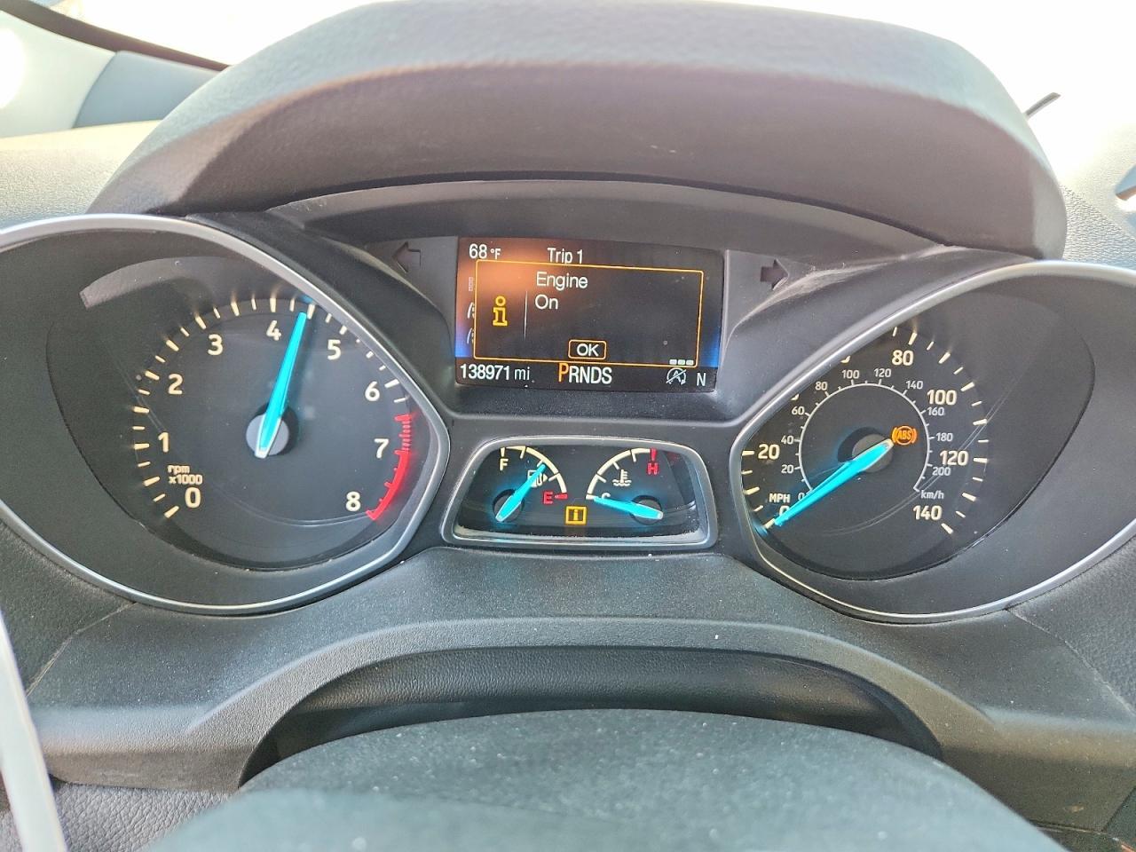 2017 Ford Escape Titanium - zdjęcie 9