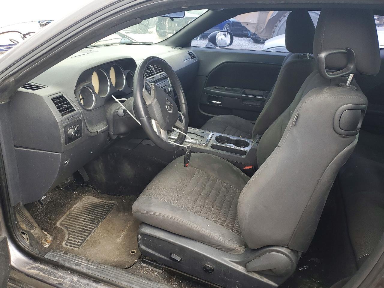 2014 Dodge Challenger Sxt - zdjęcie 7