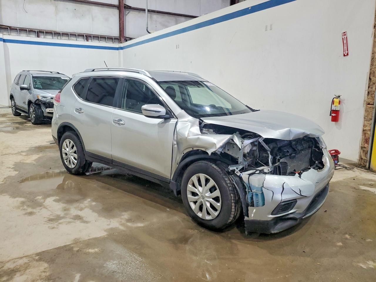 2016 Nissan Rogue S - zdjęcie 4