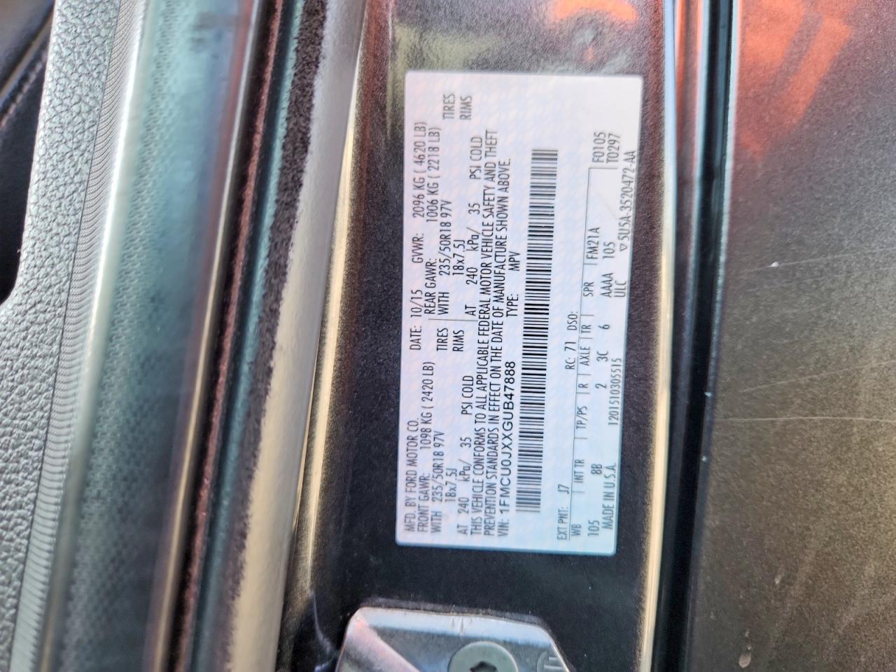 2016 Ford Escape Titanium - zdjęcie 14
