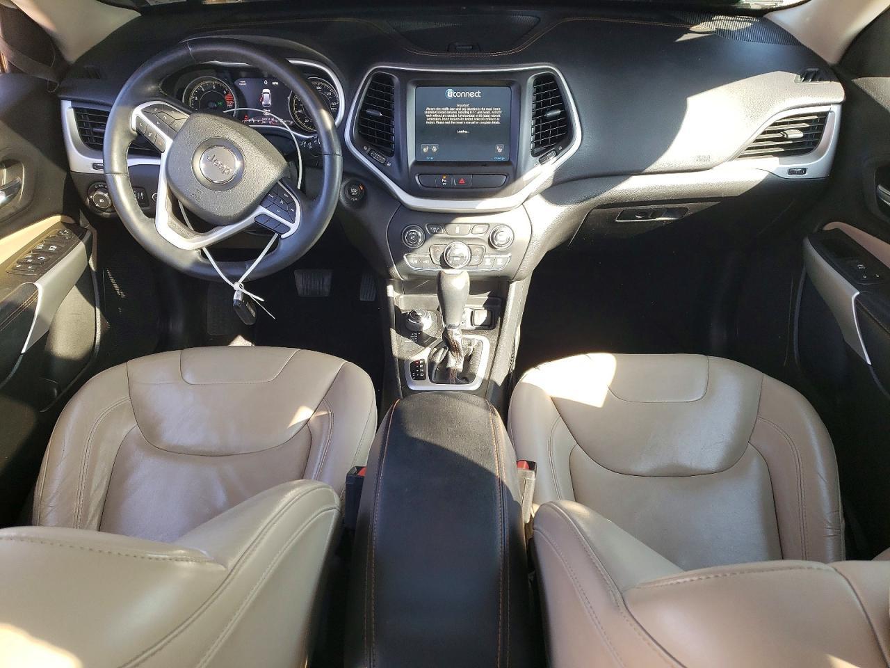 2018 Jeep Cherokee Limited - zdjęcie 8