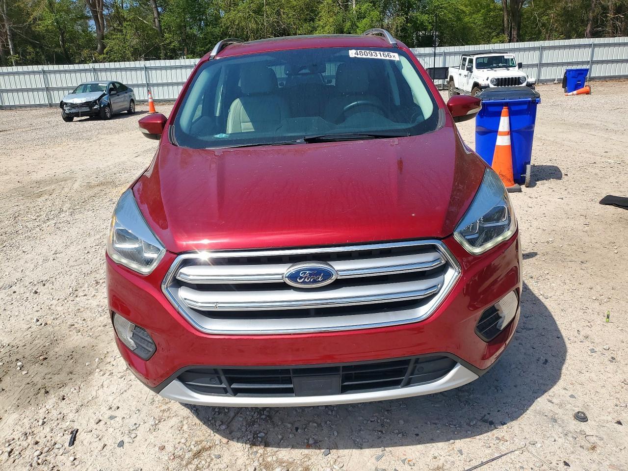 2017 Ford Escape Titanium - zdjęcie 5