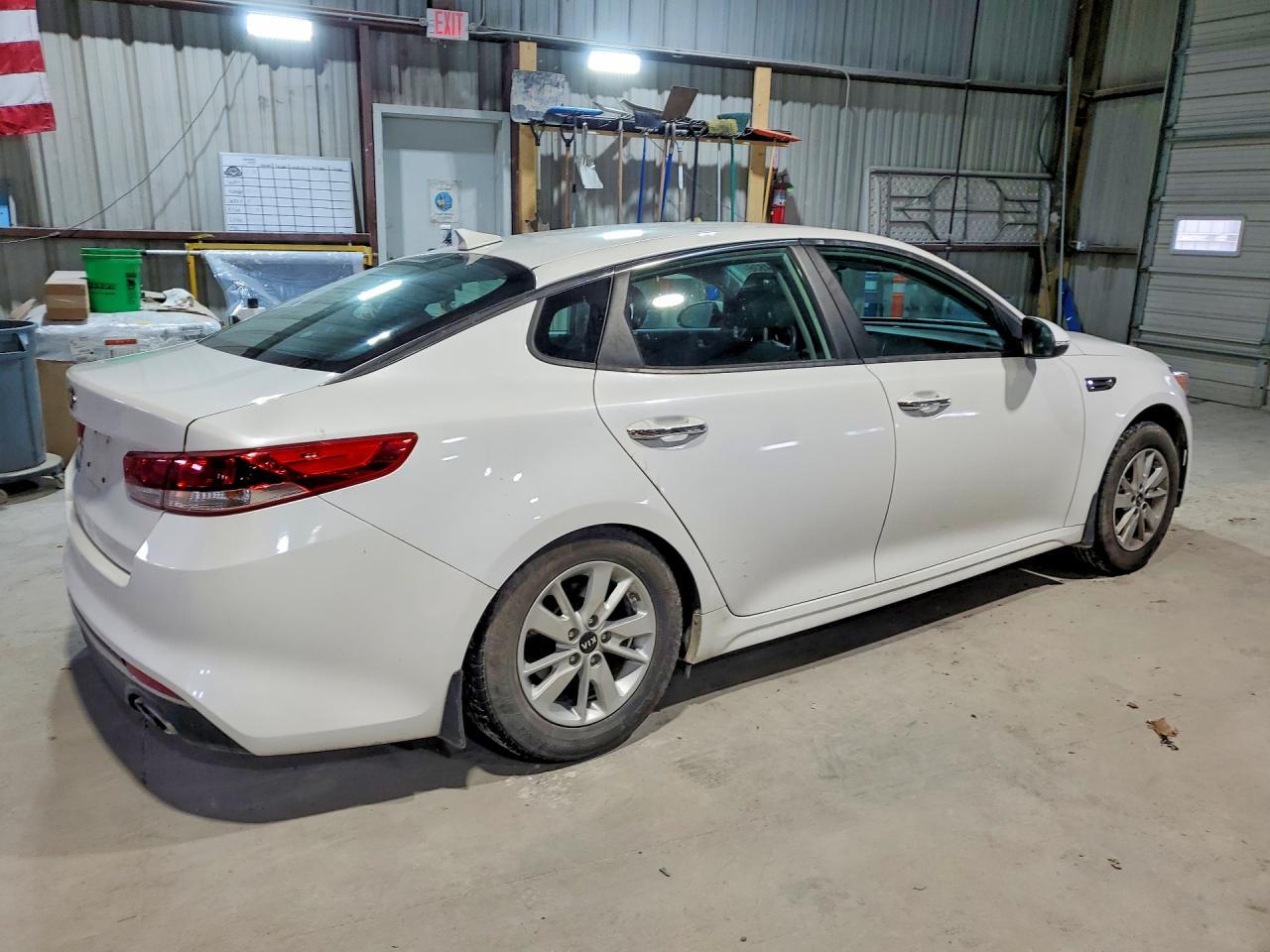 2016 Kia Optima Lx - zdjęcie 3