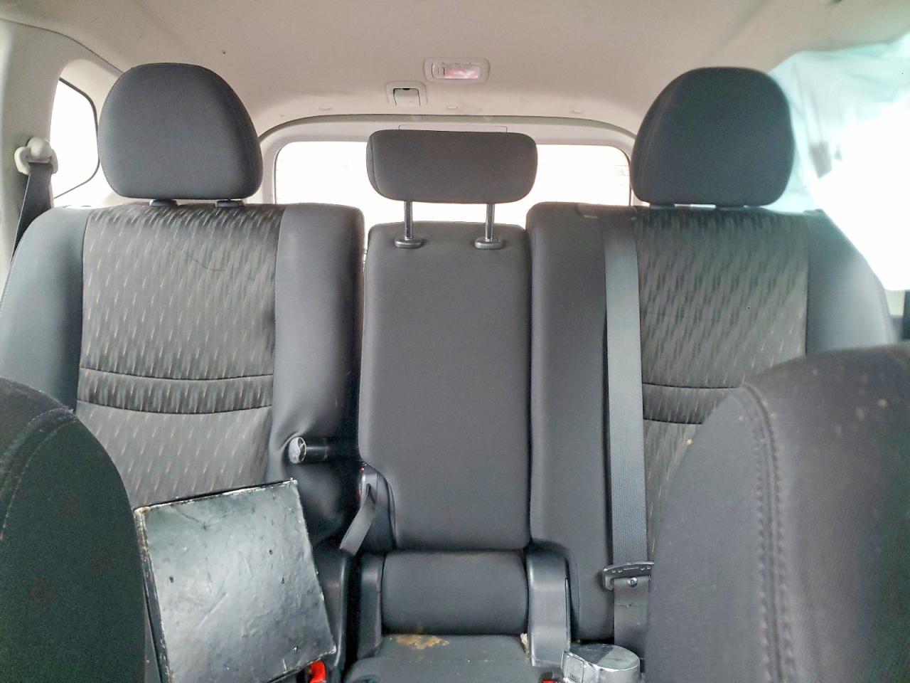 2019 Nissan Rogue S - zdjęcie 10