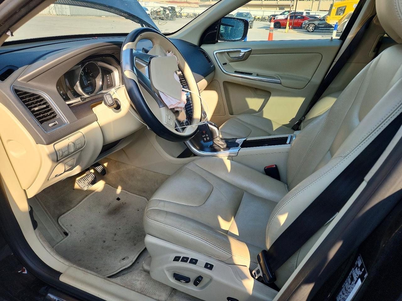 2015 Volvo Xc60 T6 Premier - zdjęcie 7