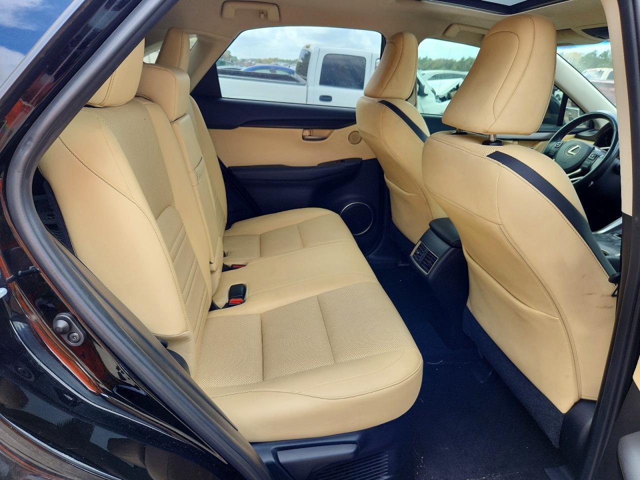 2015 Lexus Nx 200T Base - zdjęcie 11