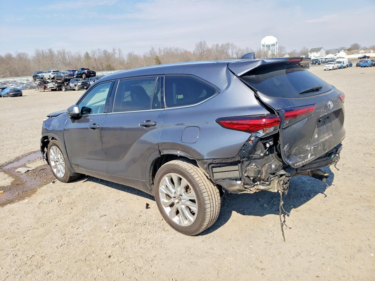 2020 Toyota Highlander - zdjęcie 2