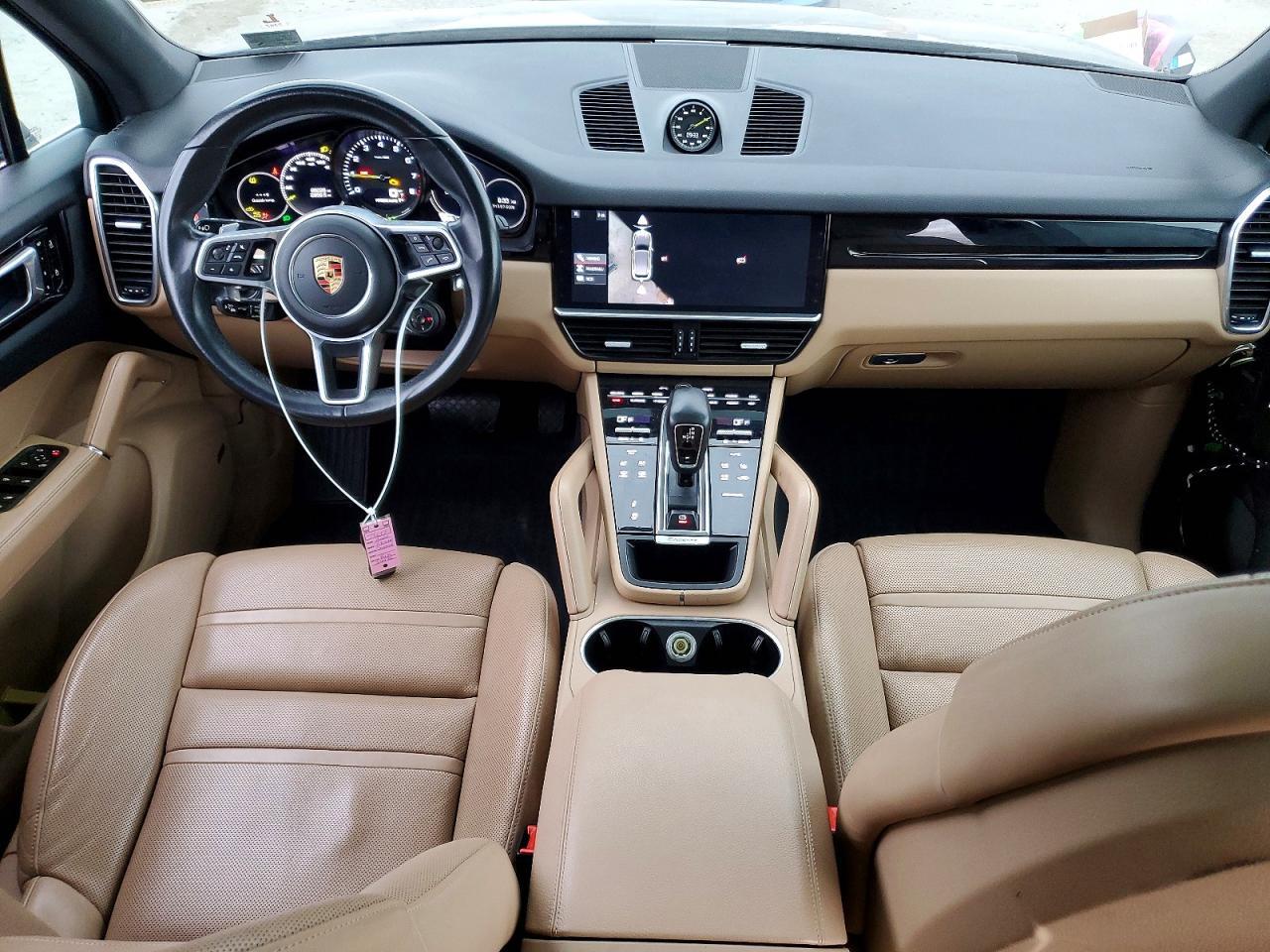 2020 Porsche Cayenne E-Hybrid - zdjęcie 8